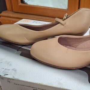 SOLD Capezio leather ballroom shoes size 8